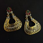 La Trendz Dangle Fashionable Gold Plated Earring For Women