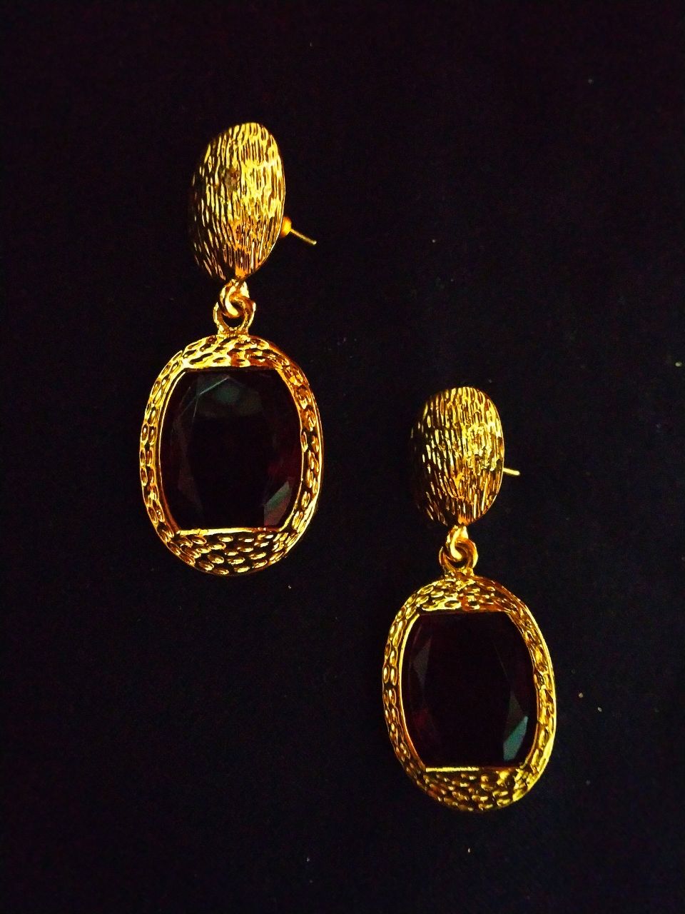 ER-2083-12 La Trendz Oval Shape Gold Plated Ethnic Earrings For Womens - Image 1