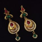 La Trendz Paan tops delicate antique earrings For Women