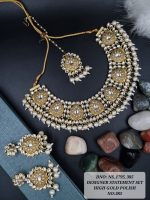 La Trendz Drop Shape Kundan Matte Polish Necklace Set For Women - Image 4