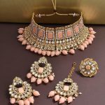 La Trendz Ethnic Kundan Choker Necklace Set With Maang Tikka For Women