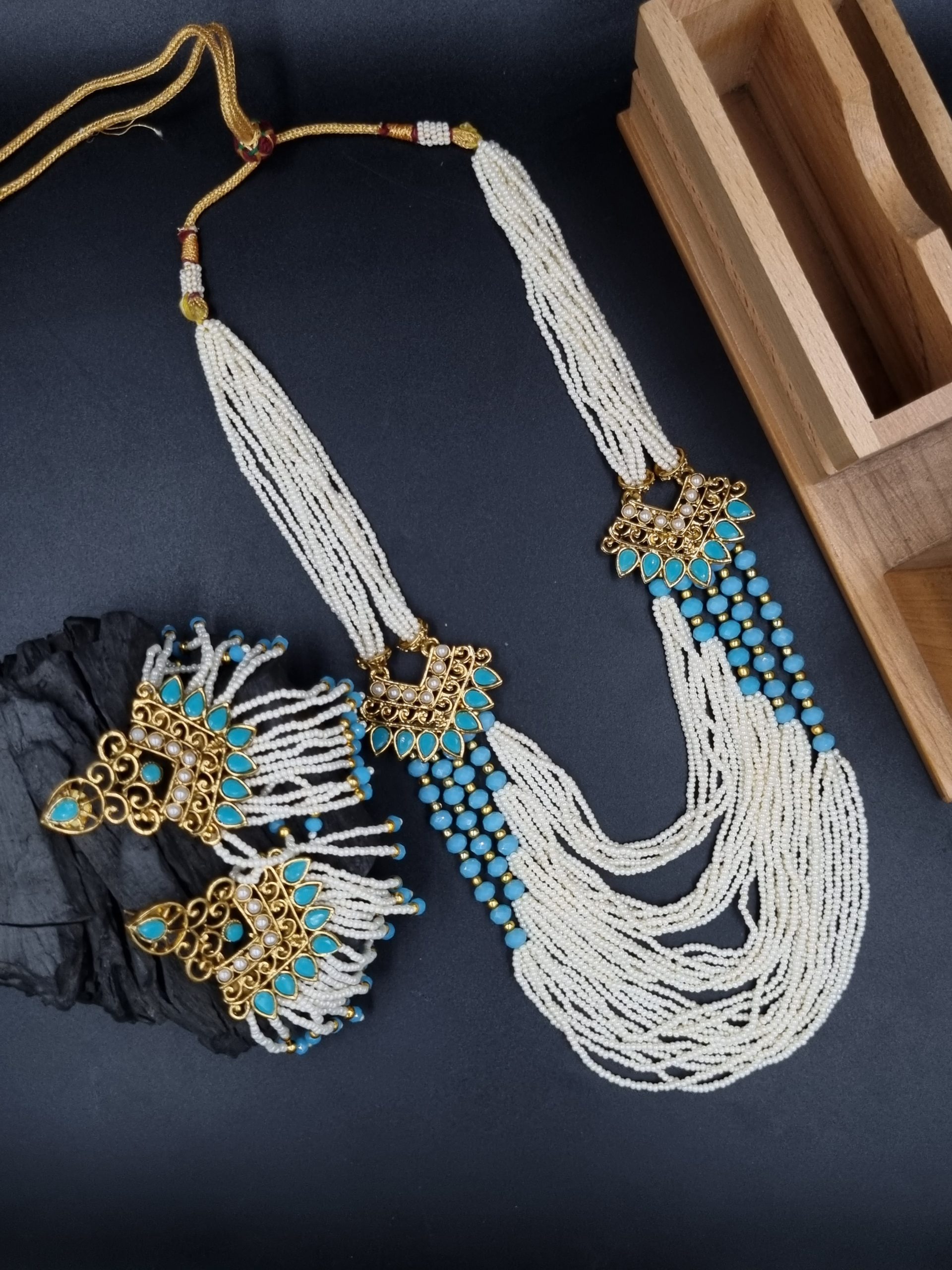 NS_1762_F_350 A La Trendz Beautiful Party Crystal Necklace Set For Women - Image 1