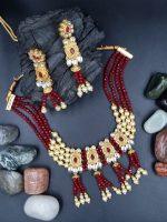 La Trendz Beautiful Party Crystal Necklace Set For Women - Image 4