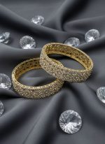 Luxury CZ Crystal Embedded Ethnic Gold 2pcs Bangles Set