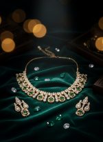 Gold Plated Moissanite Kundan Emerald Necklace Set | Indian Bridal Jewellery | Wholesale & Bulk Export - Image 5