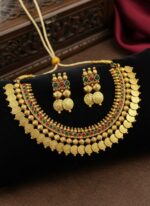 Wholesale South Indian Laxmi Coin Necklace Set Brass Imitation Jewellery Supplier - Image 3